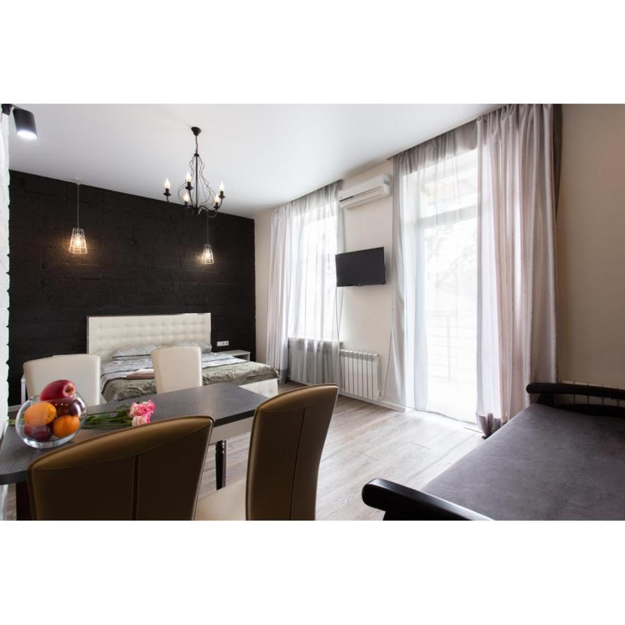 חארקיב Studio Apartments In The City Center מראה חיצוני תמונה