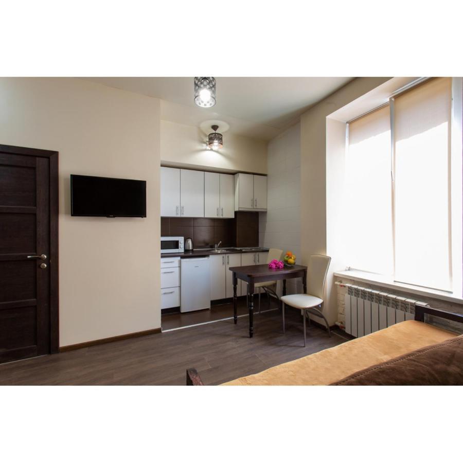 חארקיב Studio Apartments In The City Center מראה חיצוני תמונה